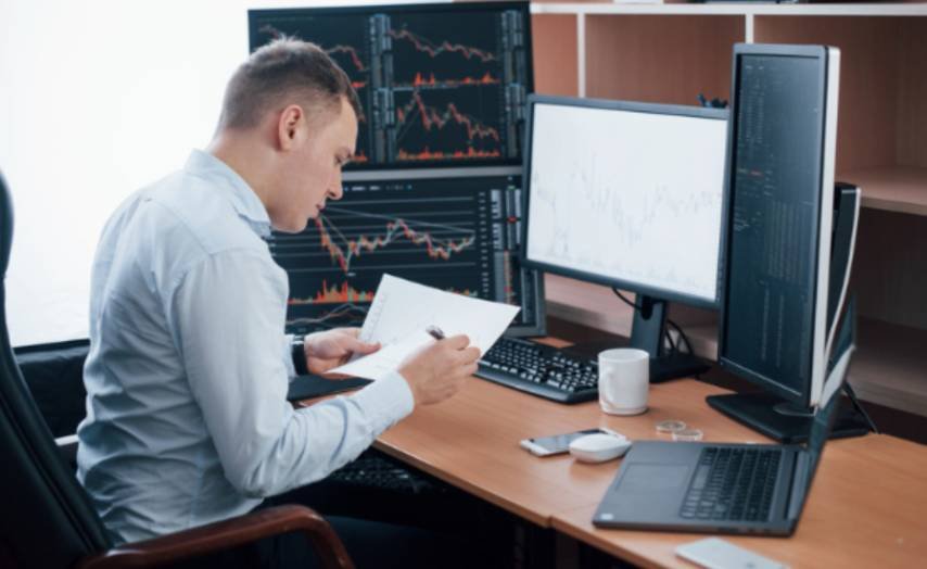 Understanding The Psychology of Sitting Out When There are No Clear Trading Setups